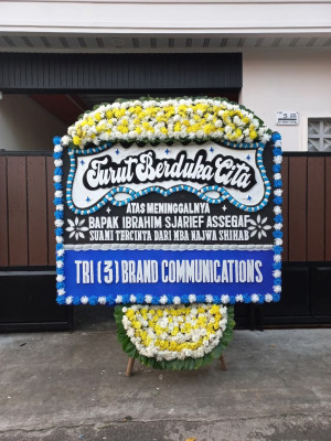 Papan Bunga Duka di Saringan